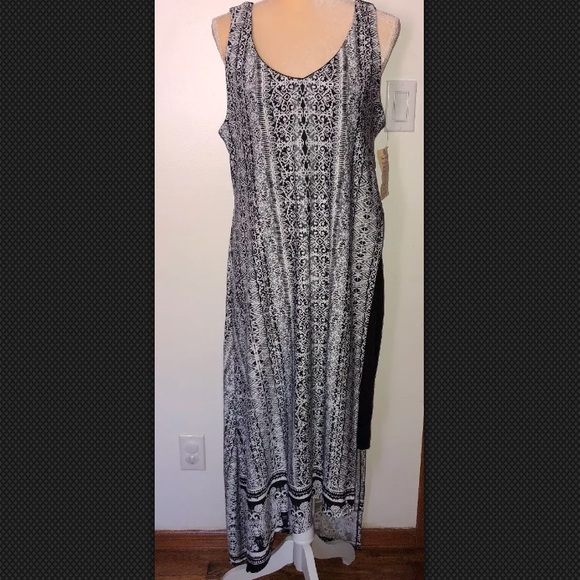 ONE WORLD Dresses & Skirts - One World Tank Top Dress with High/Low Detail XL